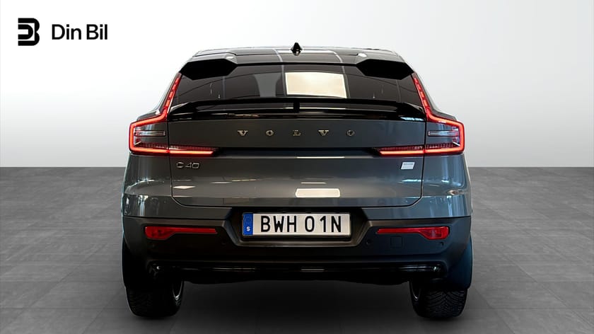 Bild 5 av Volvo C40 Recharge Ultimate Pano / H&K / 360-kamera