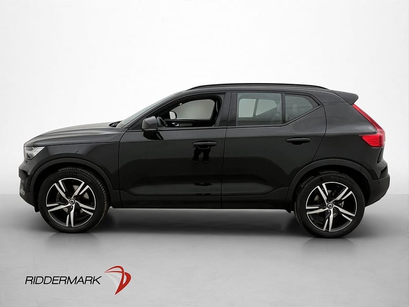 Bild 4 av Volvo XC40 T4 AWD R-Design Värmare Pano Adaptiv-f Rattvärme