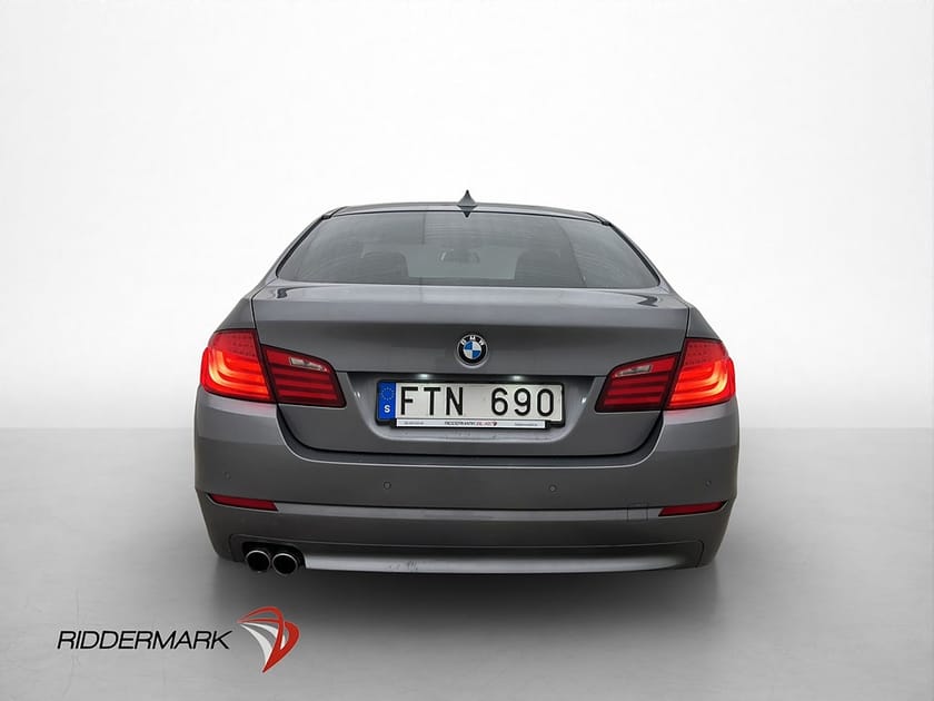 Bild 5 av BMW 525d xDrive Sedan 525 Värmare Skinn Elstolar Ambient