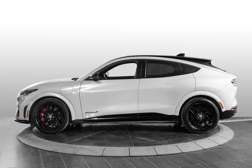Bilde 5 av Ford Mustang Mach-E GT - Space White - 8 år Garanti