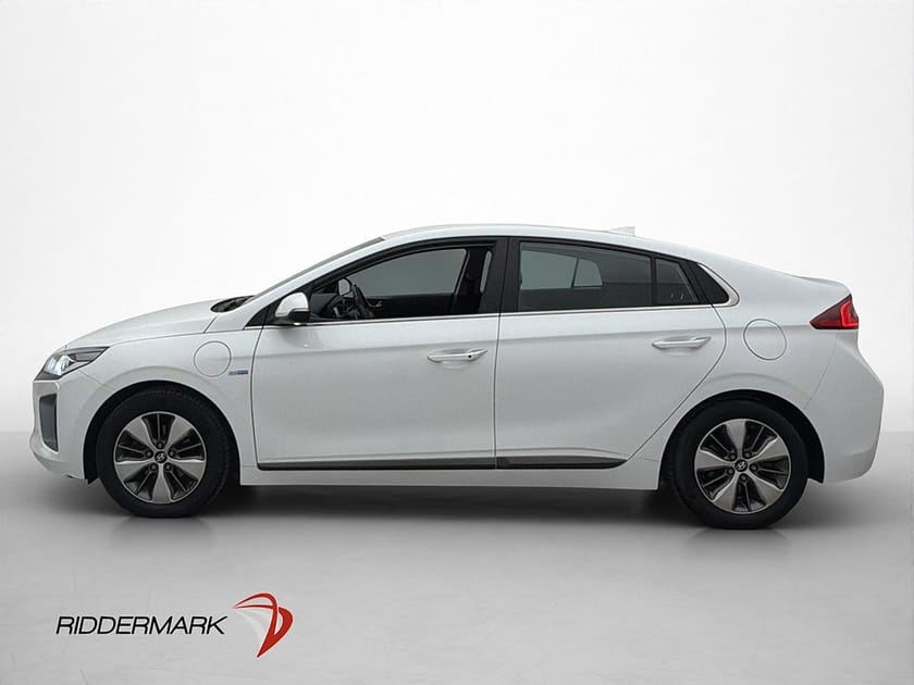 Bild 4 av Hyundai Ioniq Plug-in 1.6 + 8.9 kWh Premium+ Drag Kamera