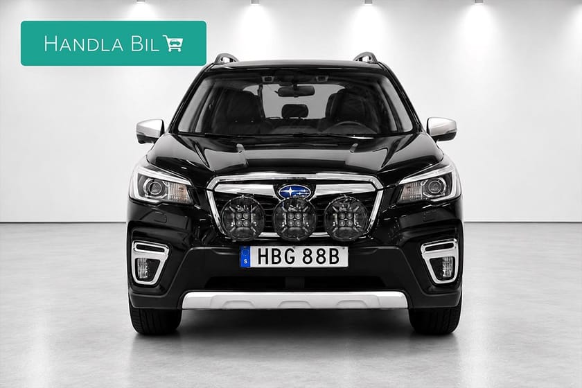 Bild 3 av Subaru Forester e-Boxer Summit RattV AdaptivF Drag H/K Taklucka 150hk