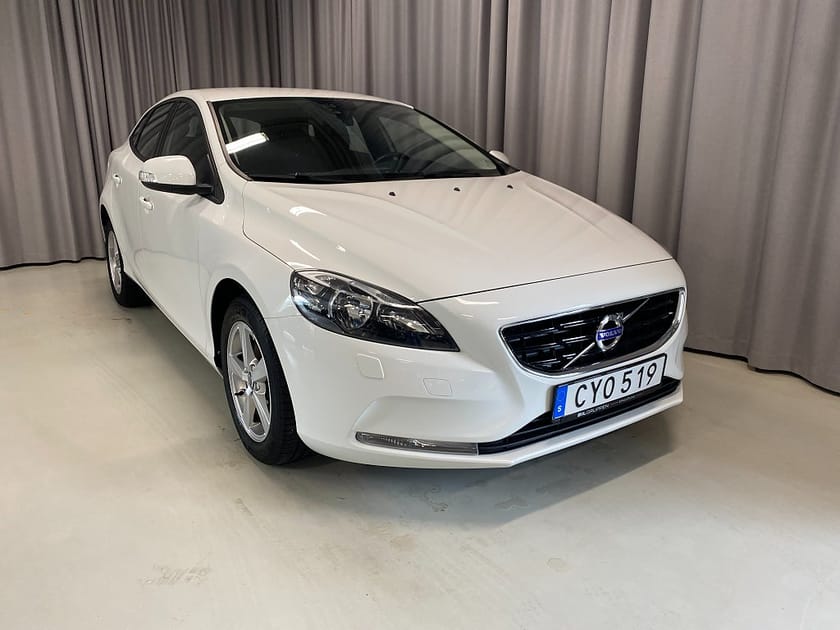 Bild 1 av Volvo V40 T2 Kinetic 122hk Automat. Parkeringsvärmare.