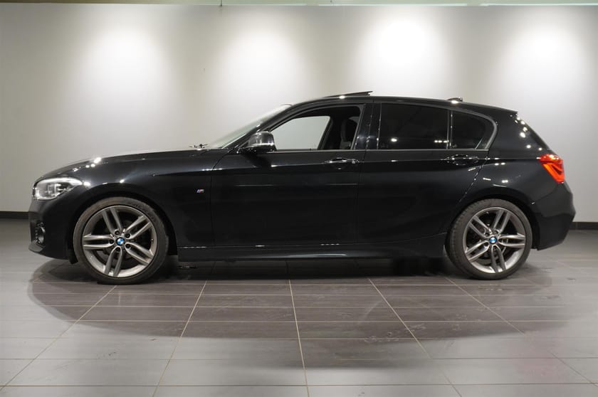 Bild 2 av BMW 118d M Sport Aut Taklucka LED H K PDC