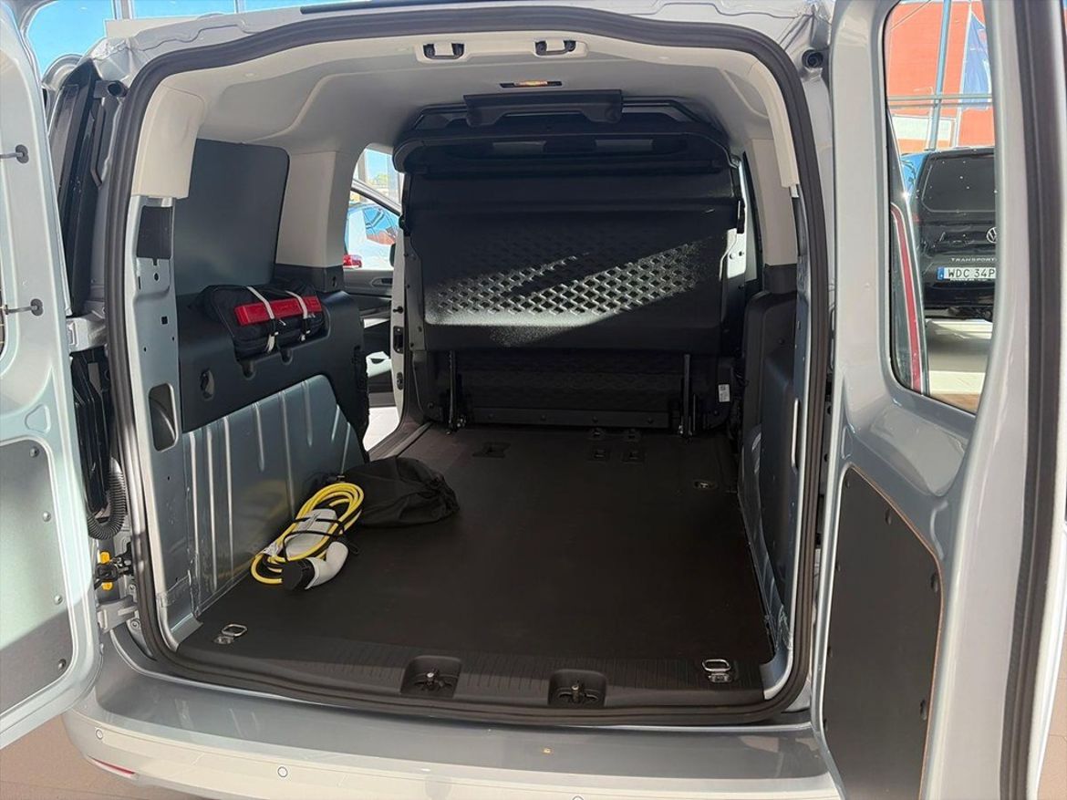 Volkswagen Transportbilar Volkswagen Caddy Maxi eHybrid — bild 13