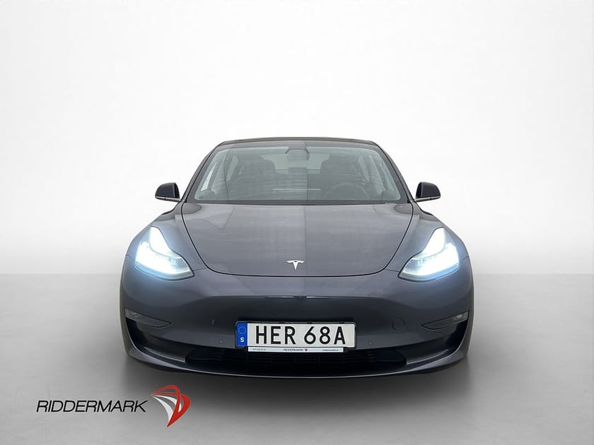 Bild 3 av Tesla Model 3 Long Range AWD Autopilot Pano Dragkrok MOMS