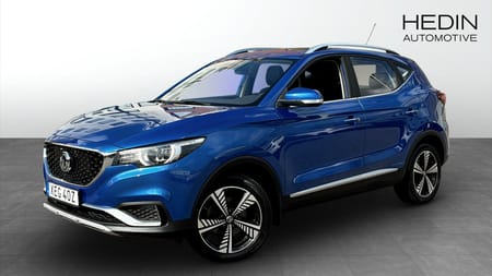 MG ZS EV 45KWh LUXURY / PANO / 15 000kr LADDKORT /