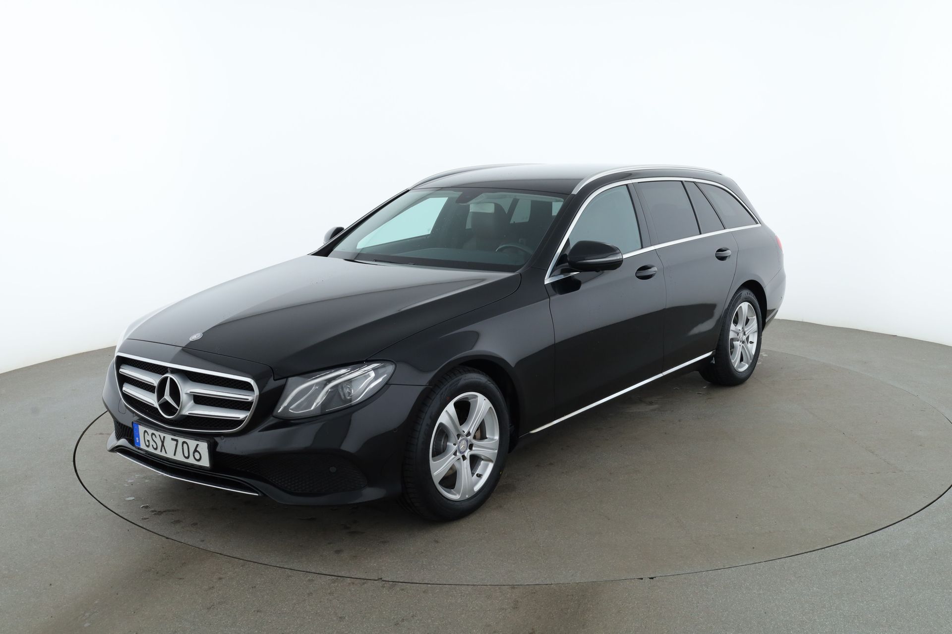 Mercedes-Benz E