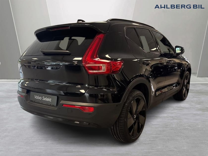 Bild 5 av Volvo EX40 Twin Motor Performance UltraBlackSE🟤Dragkrok halvautomatisk, 360 Kamera,  Google Maps, Apple Carplay