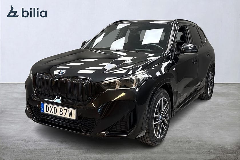 Bild 1 av BMW iX1 xDrive30 M Sport PRO/HuD/360°/ACC/Drag