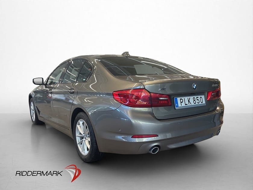 Bild 4 av BMW 520d xDrive Sedan 190hk Kamera HiFi Navi Rattvärme Dragkrok