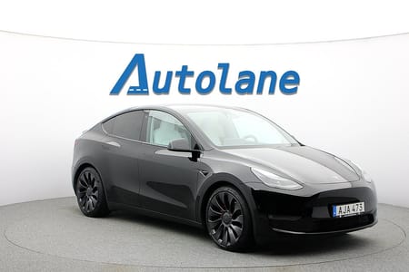 Tesla Model Y Performance AWD Panorama, Dragkrok, MOMS 534hk