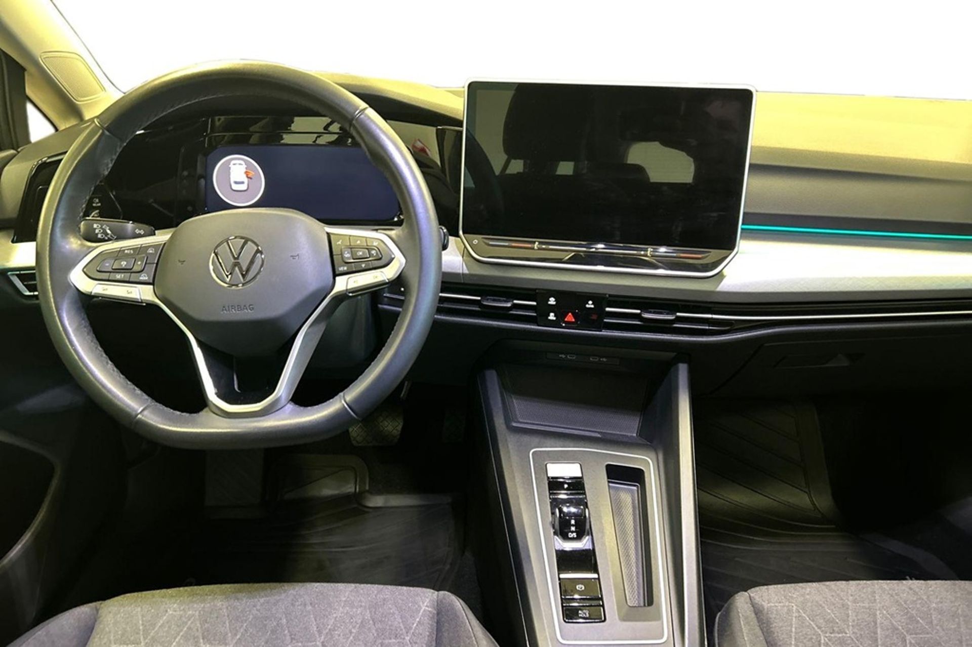 Volkswagen Golf 2025, bild 7/10
