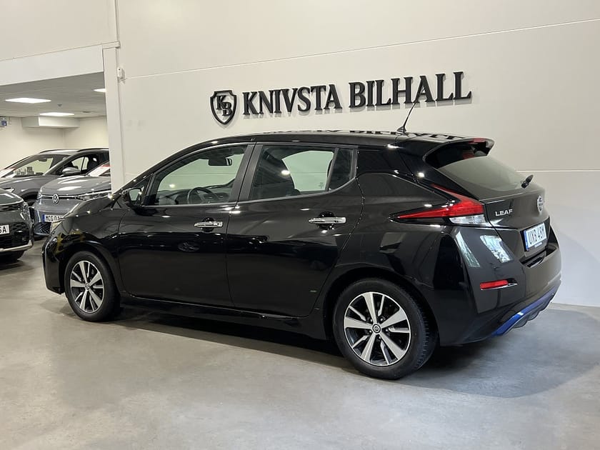 Bild 2 av Nissan Leaf 40kWh Acenta Leasbar CarPlay 150hk