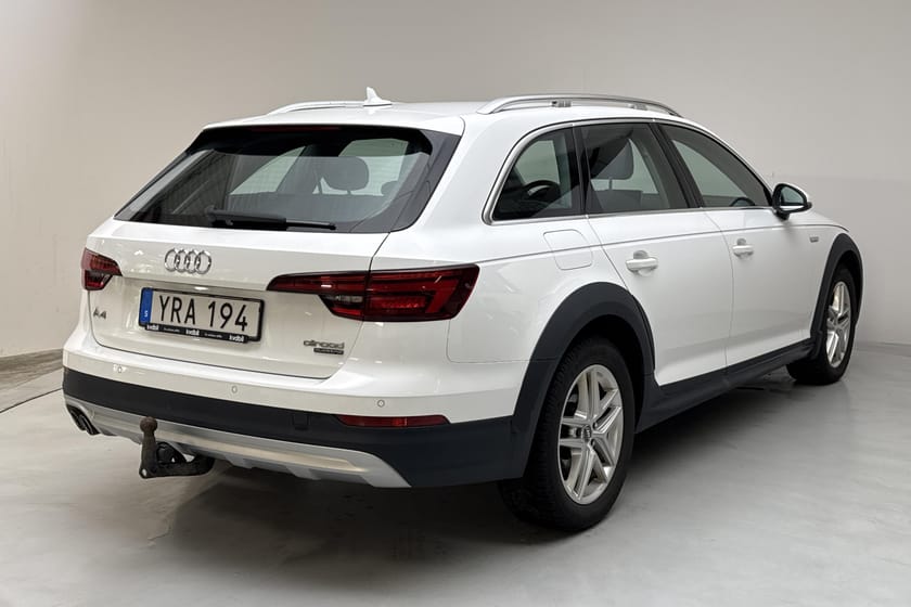 Bild 3 av Audi A4 allroad quattro 2.0 TDI (190hk) Proline Cockpit
