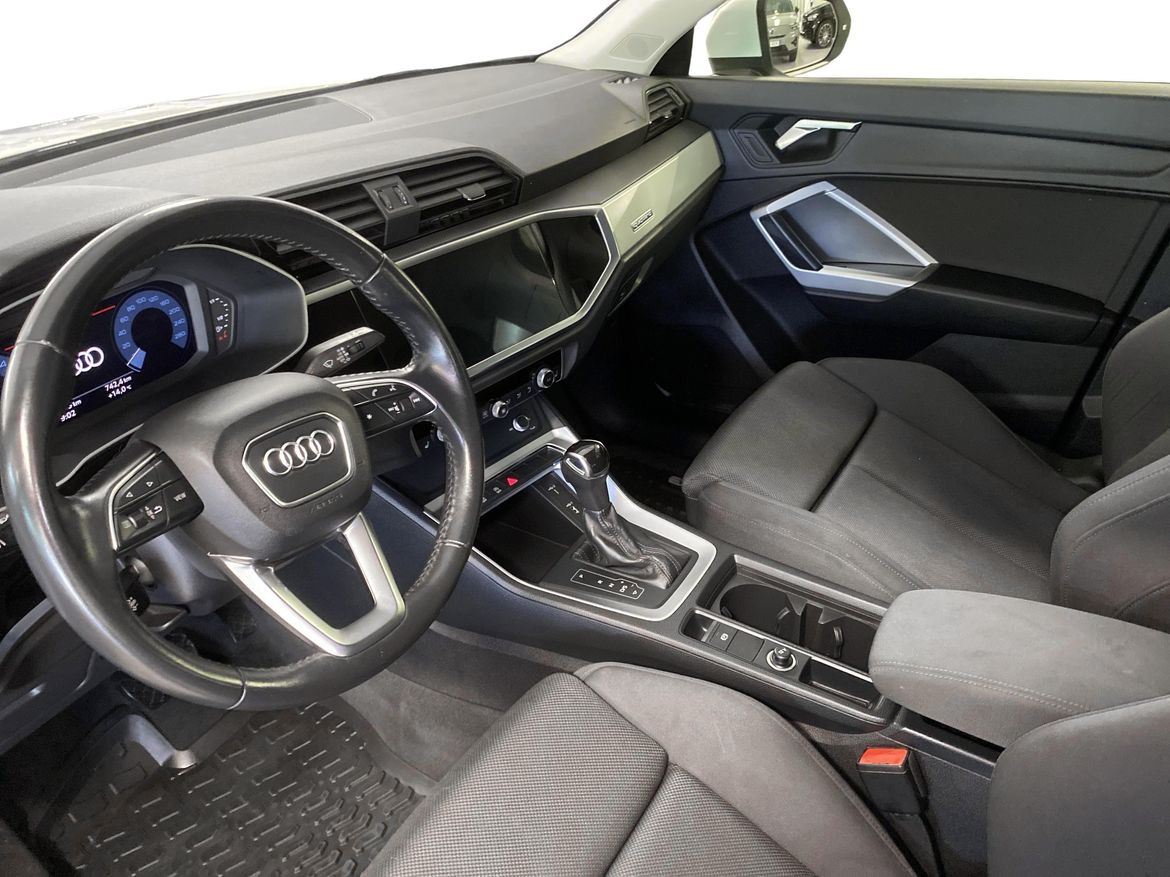 Audi Q3 2020 - miniatyr 8