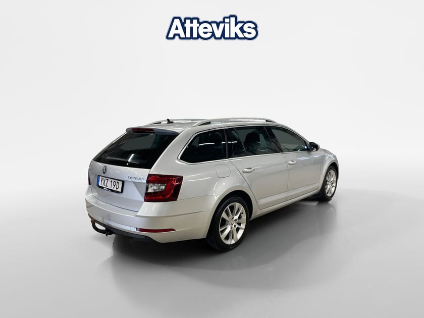 Bild 3 av Škoda Octavia Kombi 150hk Backkamera/Drag/Adaptiv farthållare