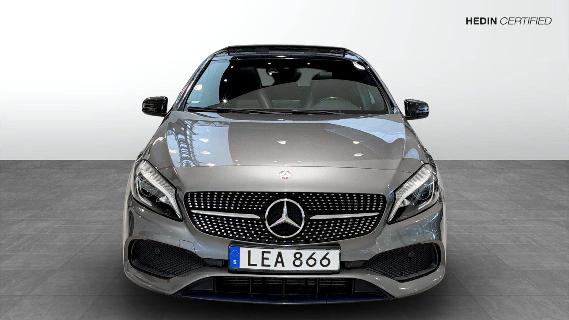 Mercedes-Benz A 180d 1,5 109hk 2017, bild 2/10