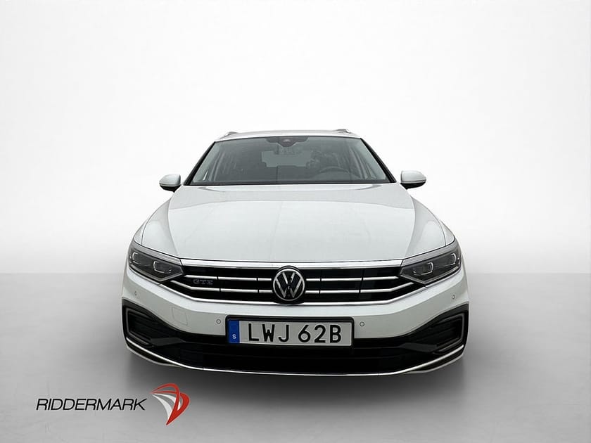 Bild 2 av Volkswagen Passat Sportscombi GTE 1.4 TSI Cockpit 360° Navi Drag