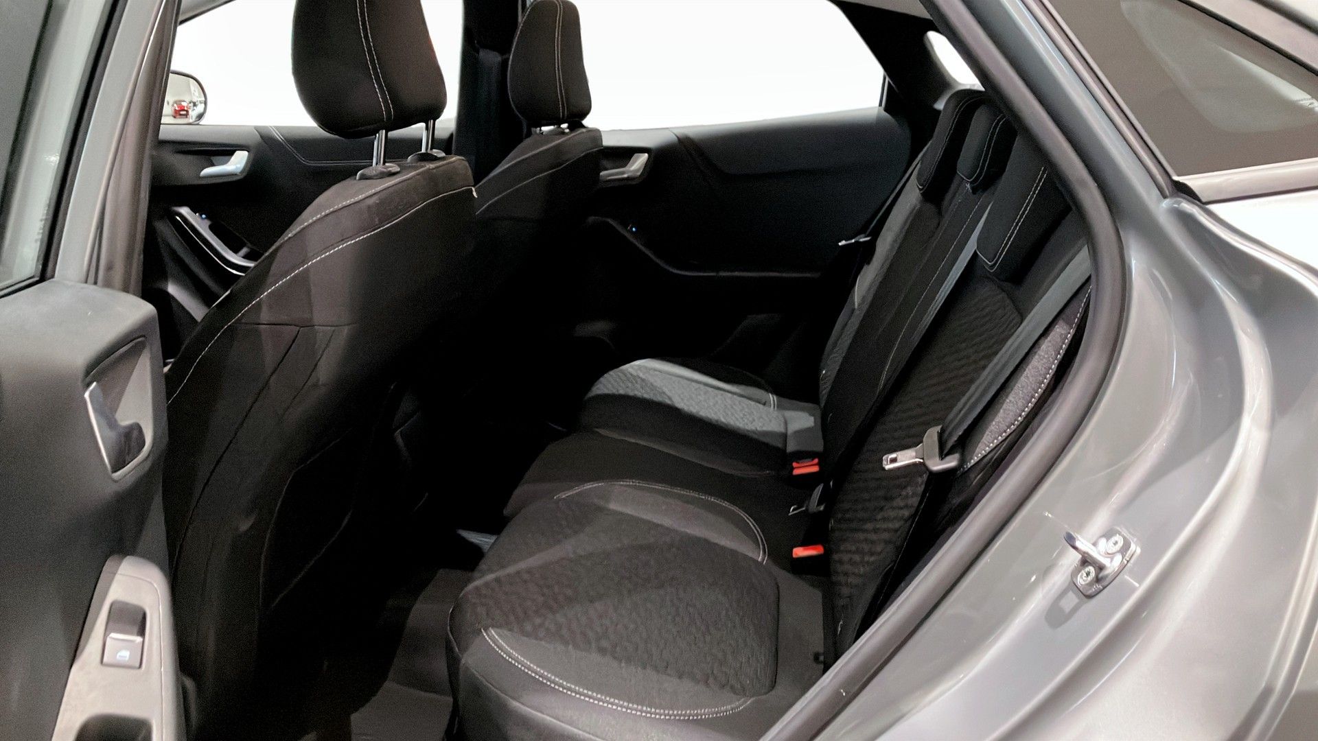 Ford Puma 1.0 EcoBoost Hybrid 2024, bild 5/22