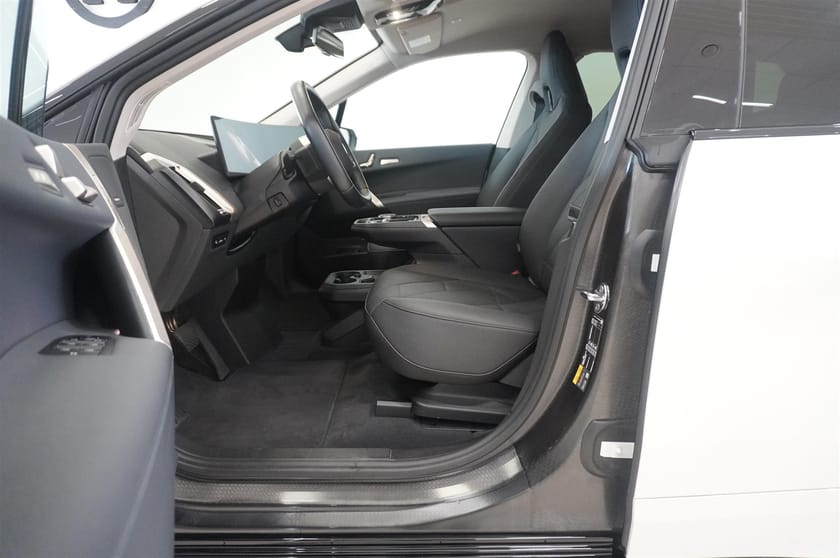 Bild 2 av BMW iX xDrive60