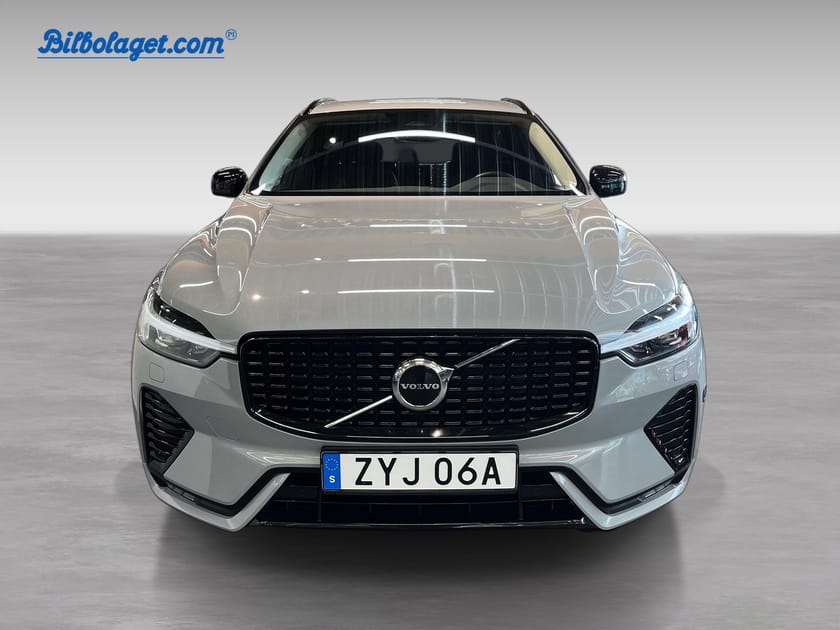 Bild 2 av Volvo XC60 B4 AWD Diesel Plus Dark