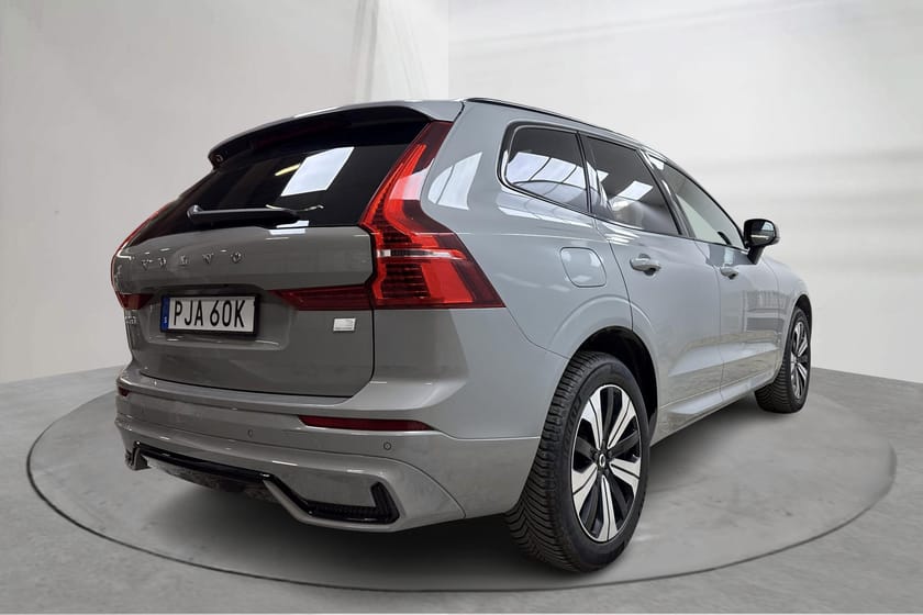Bild 3 av Volvo XC60 T6 AWD Recharge (350hk) Plus Dark