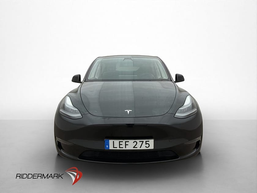 Bild 2 av Tesla Model Y Long Range AWD Dragkrok Svensksåld MOMS