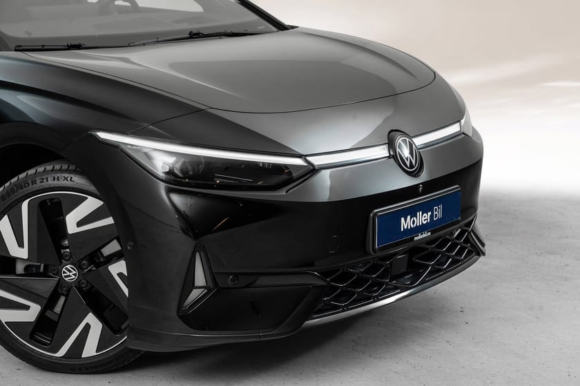 Bilde 3 av Volkswagen ID.7 GTX Tourer