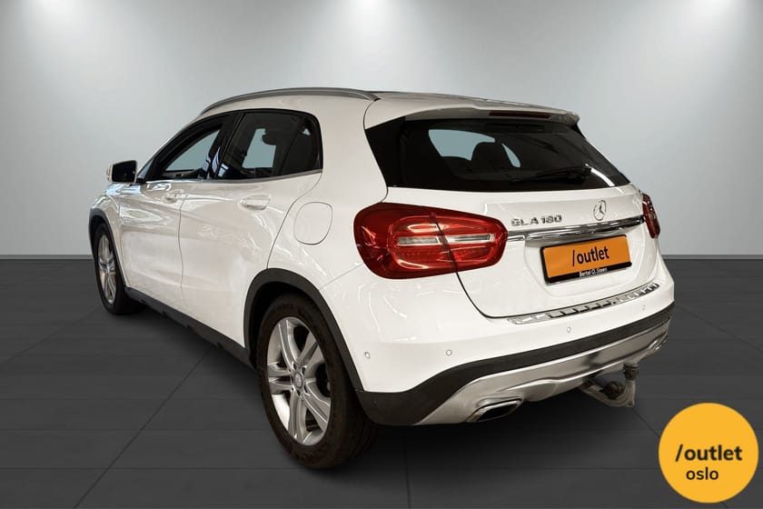 Bilde 3 av Mercedes-Benz GLA 180 122HK | Panorama | Tilhengerfeste | EU 06.2028