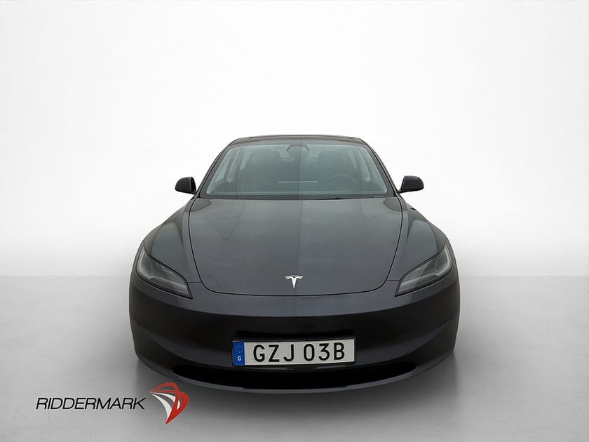 Bild 2 av Tesla Model 3 Long Range AWD Dragkrok Svensksåld MOMS