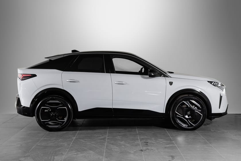 Bilde 5 av Peugeot E-3008 73 kWh GT | Krok | ACC | Skinn | Matrix LED