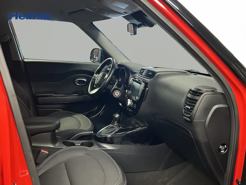 Bild 7 av 9 – Kia Soul 1.6 CRDi DCT GLS