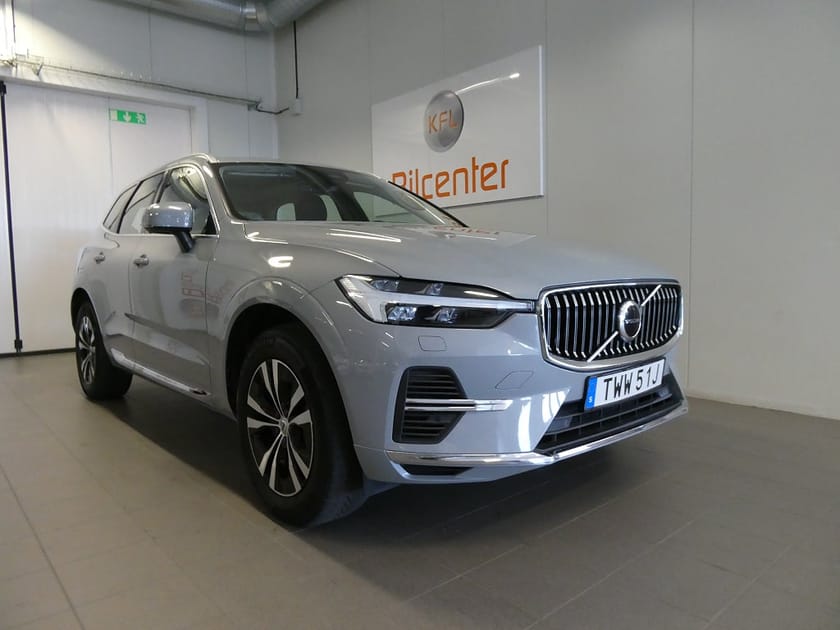 Bild 4 av Volvo XC60 Recharge T6 AWD Core Edition Pano-Kamera-Värm-Navi-SoV