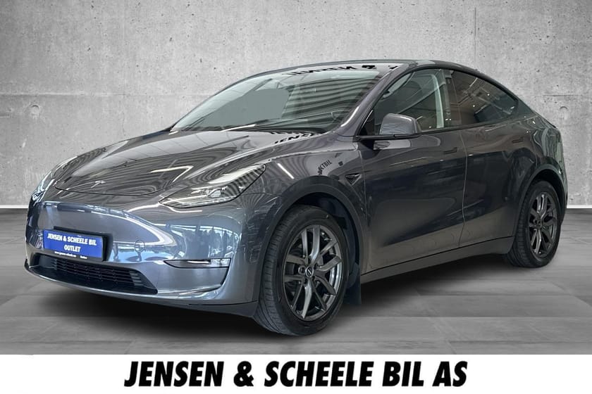 Bilde 4 av Tesla Model Y Long Range AWD AWD. El-507km, Navi, Ryggekamera, DAB,