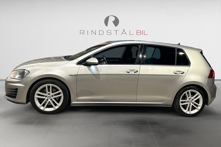 Bild 2 av Volkswagen Golf  GTD 2.0 TDI 184 HK AUT D-VÄRME P-SENSOR 17"