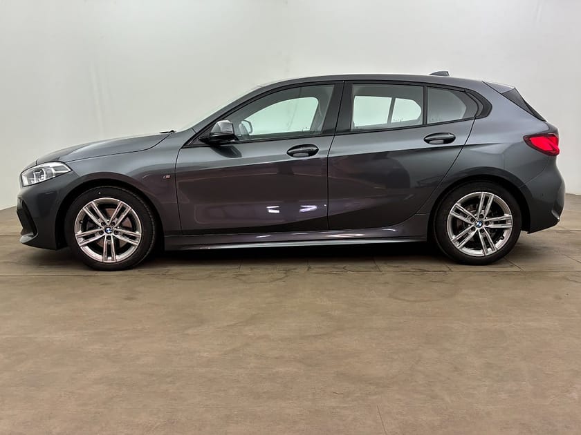Bild 3 av BMW 118i Steptronic M Sport 140hk Backkamera Läder