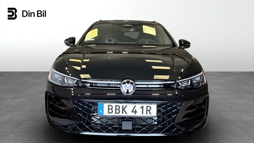 Bild 4 av Volkswagen Passat Variant eHybrid 272 DSG6 R-LINE