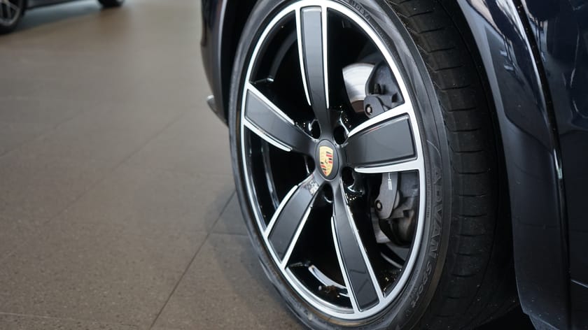 Bild 3 av Porsche Cayenne E-Hybrid 