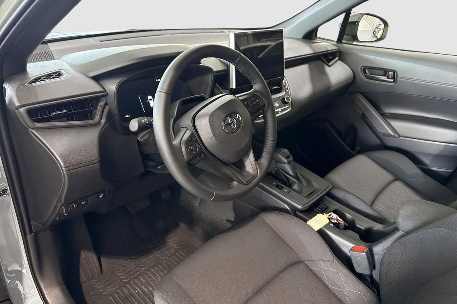Toyota Corolla Cross 2026, bild 7/10