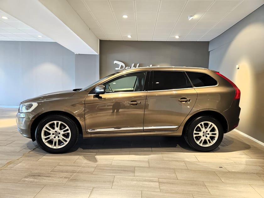 Bild 5 av Volvo XC60 D4 190hk AWD Summum Business Edit V-hjul Värmare