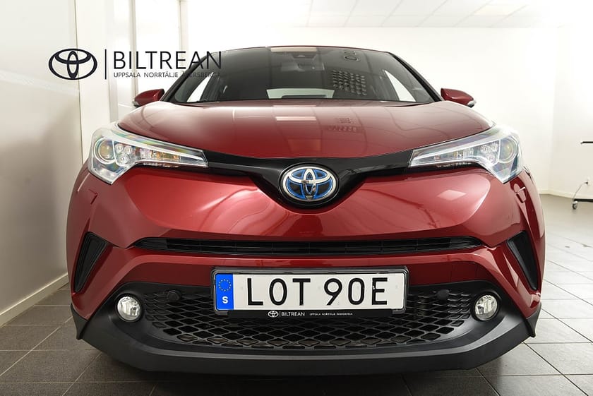 Bild 4 av Toyota C-HR Hybrid 1,8 Elhybrid X-Edition Motorvärmare Backkamera
