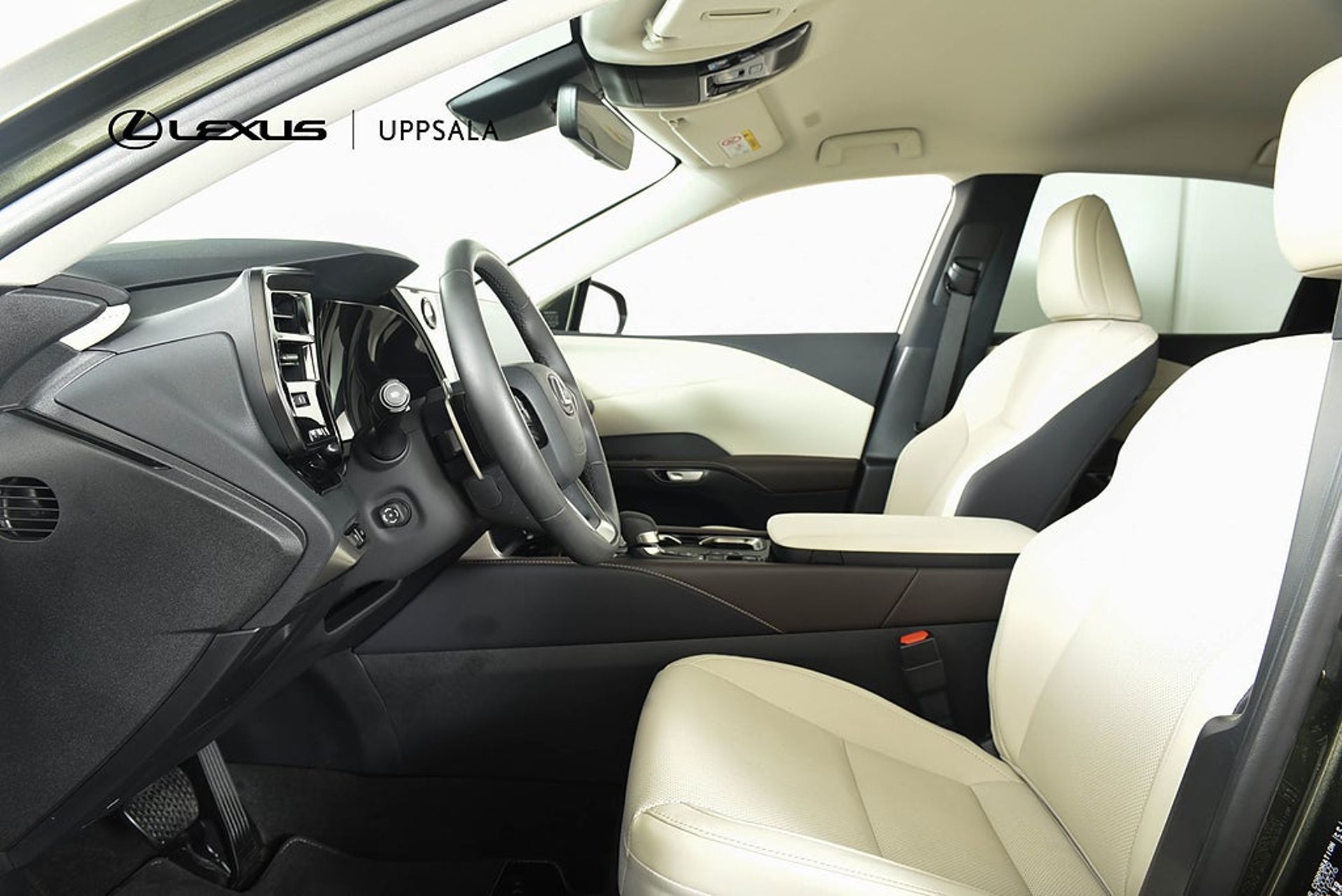 Lexus RX 450h+ Comfort Plug-In 2024, bild 6/10