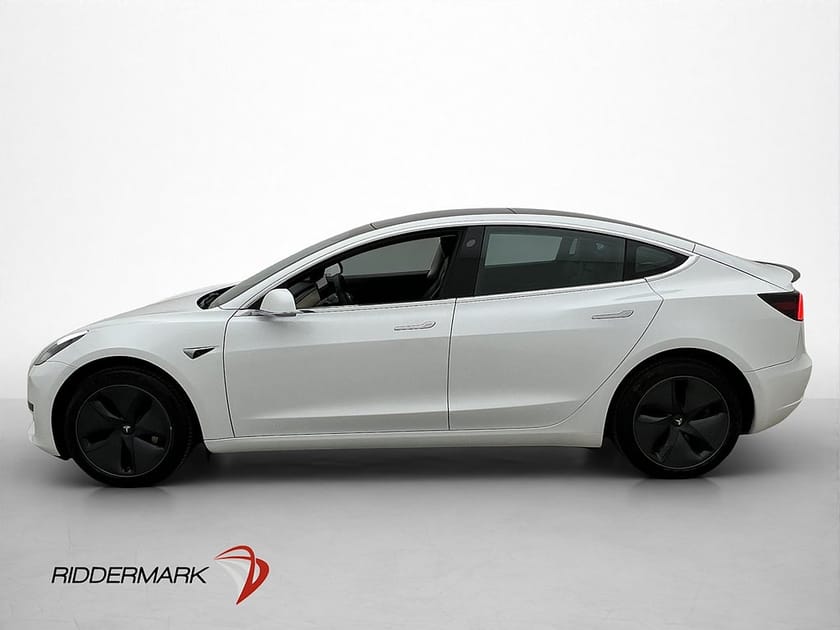 Bild 5 av Tesla Model 3 Standard Range Plus Svensksåld Panorama Kamera