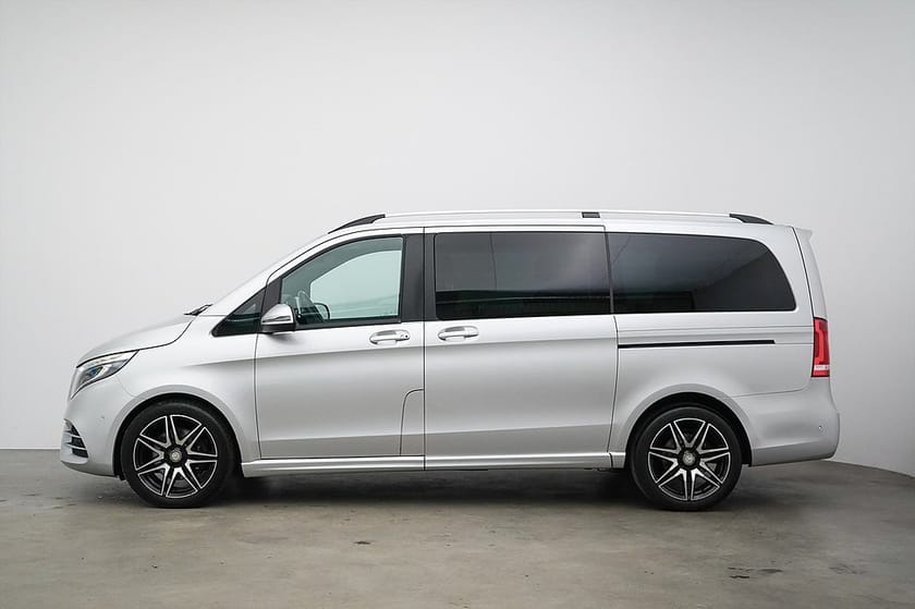 Bild 3 av Mercedes-Benz V 220d 3.1t 220 / 163hk / AMG / Värmare