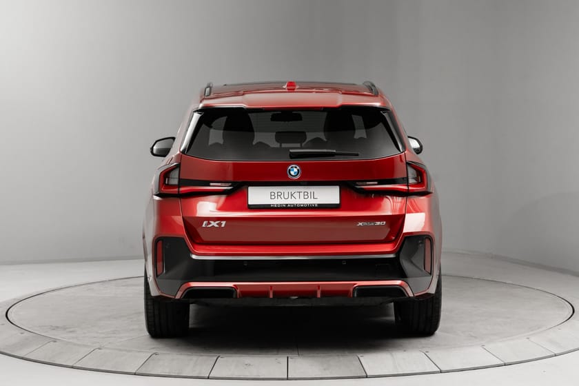 Bilde 3 av BMW iX1 xDrive30 Fully Charged Premium E. (K)