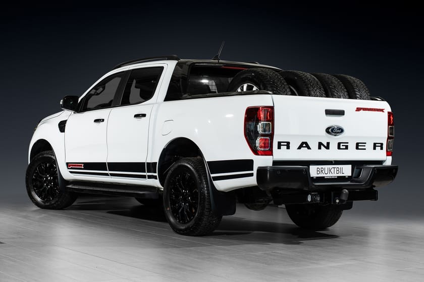 Bilde 2 av Ford Ranger Dobbelcab Double Cab Stormtrak Webasto | Krok | LED-BAR | Navi