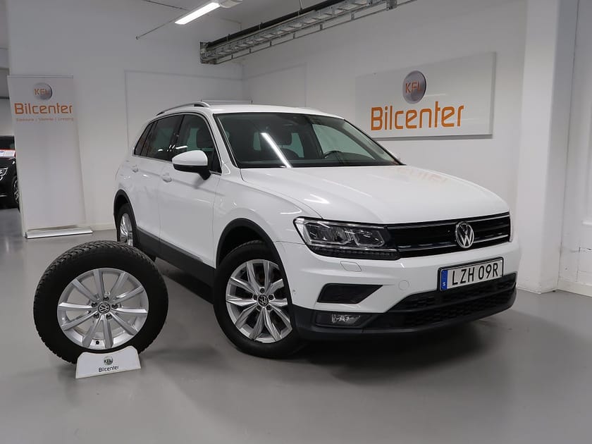 Bild 1 av Volkswagen Tiguan 2.0 TSI 4M V-Däck ingår Drag-Kamera-Värmare-CarPlay-Rat