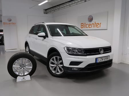 Volkswagen Tiguan 2.0 TSI 4M V-Däck ingår Drag-Kamera-Värmare-CarPlay-Rat
