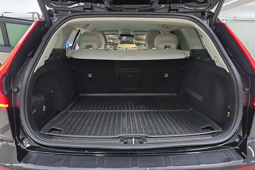 Bild 4 av Volvo V60 D3 Momentum Advanced Edition/Dragkrok/Headup/Backkamera